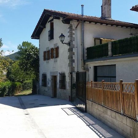 Casa Rural Zubiarena Satrustegui Exterior photo